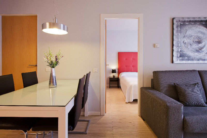 Mh Apartments Sant Pau Barcelona Eksteriør billede