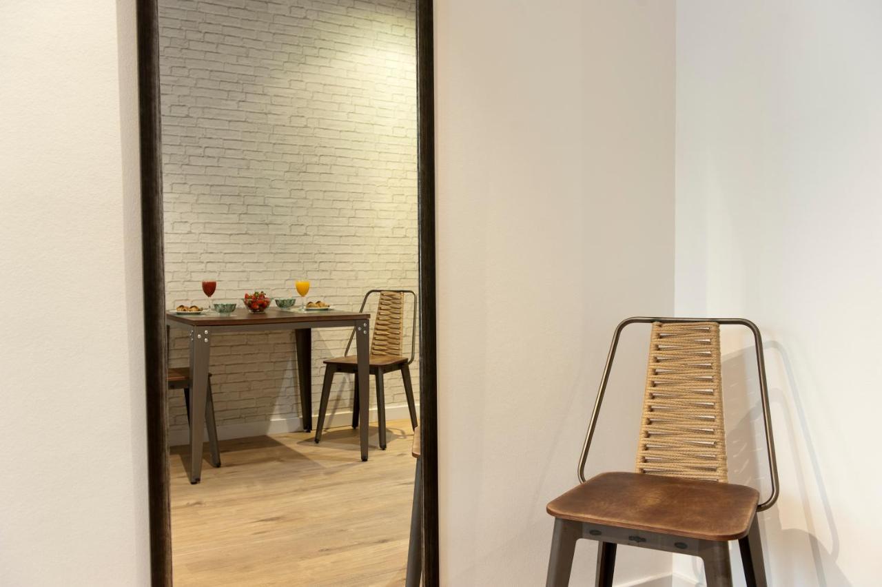 Mh Apartments Sant Pau Barcelona Eksteriør billede
